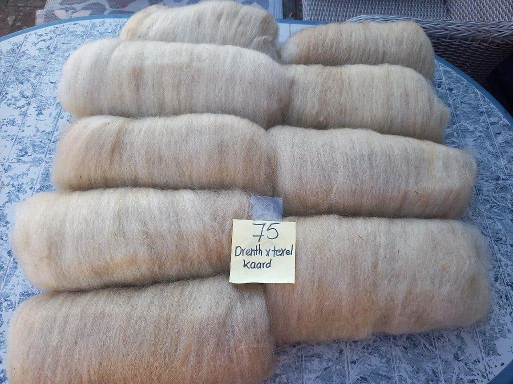 nr 75 Gekaarde wol Drents Heideschaap x Texelaar - 1100 gram, Ophalen of Verzenden, Nieuw