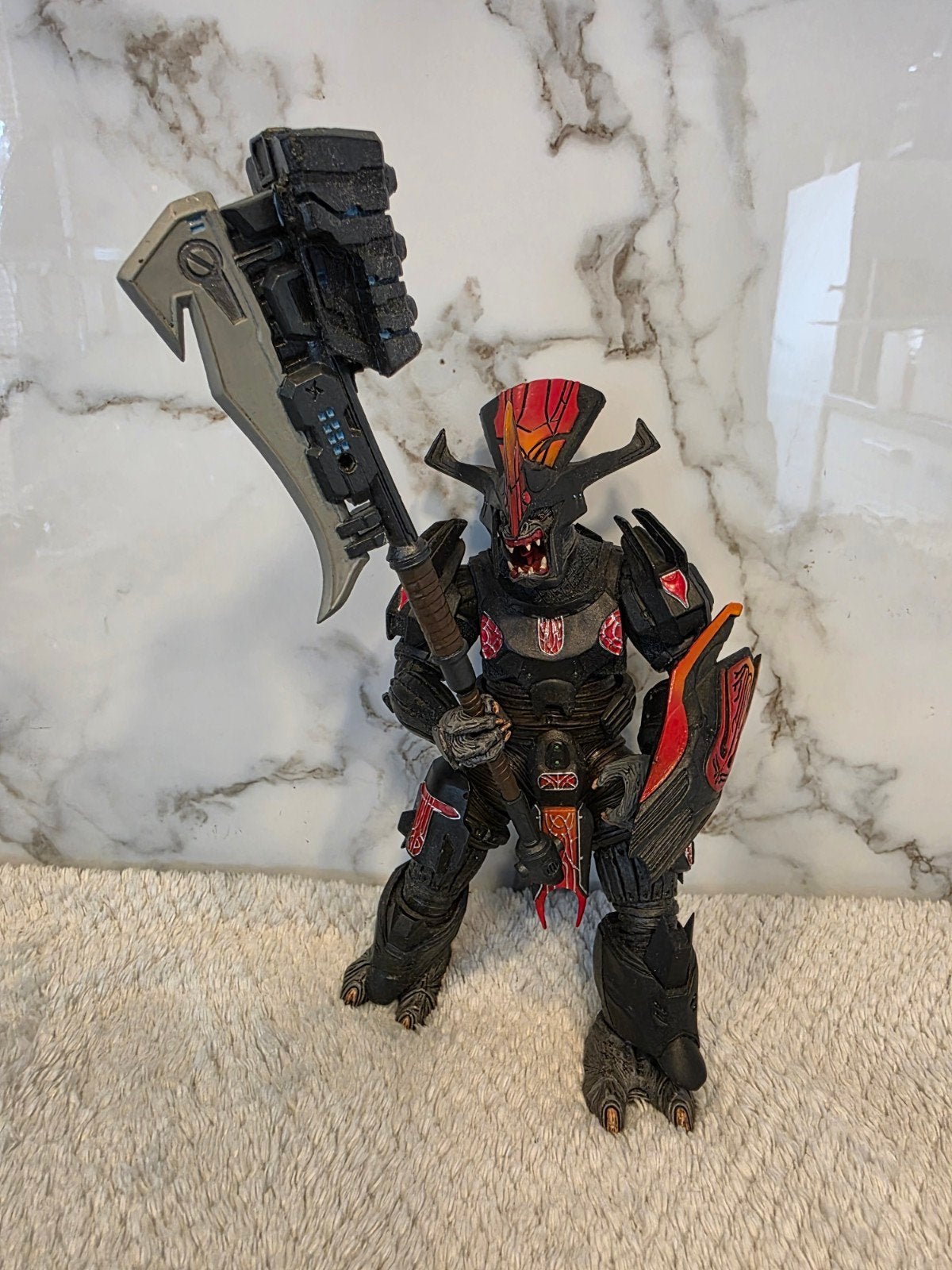 Halo 3 Brute Chieftain McFarlane Toys compleet, Verzamelen, Poppetjes en Figuurtjes, Ophalen of Verzenden, Zo goed als nieuw