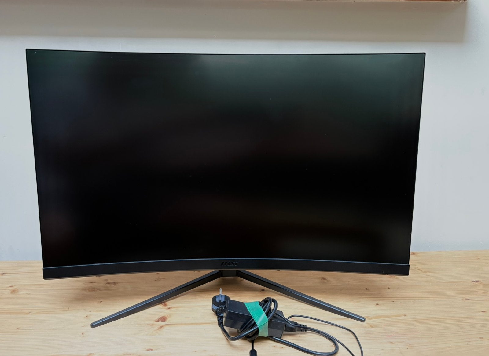 MSI G32CQ4 E2. Curved. 177Hz, Computers en Software, Monitoren, Zo goed als nieuw, 151 t/m 200 Hz, DisplayPort, Gaming, Curved