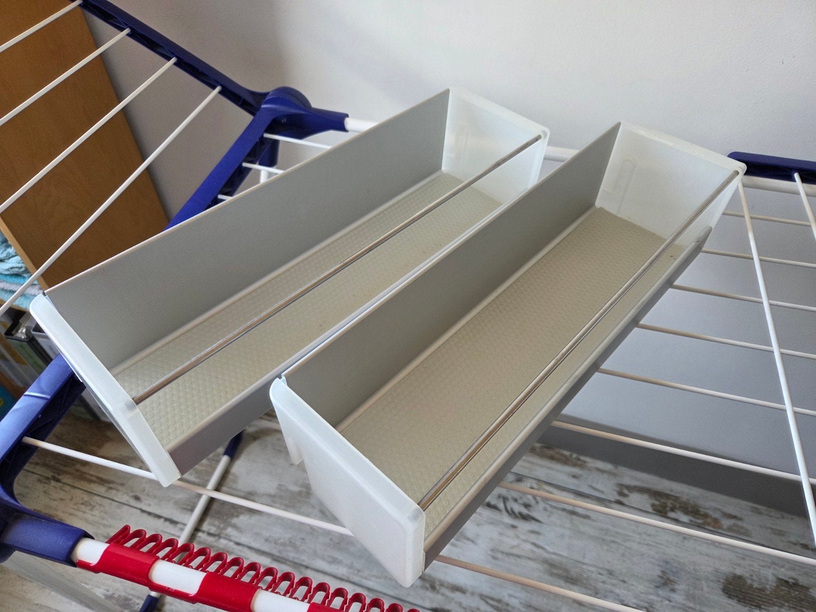 Gaggenau koelkast rekjes 2x met anti slip matjes, Ophalen of Verzenden, Zo goed als nieuw