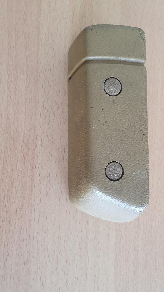 Handgreep linker achterdeur VOLVO 240 kleur beige, Ophalen of Verzenden, Gebruikt