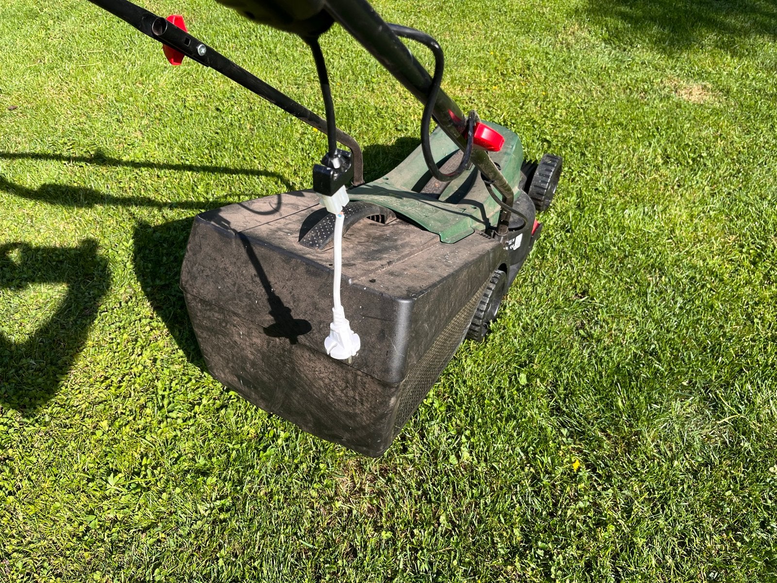 Bosch EasyRotak 32-215 elektrische grasmaaier, Tuin en Terras, Grasmaaiers, Ophalen, Cirkelmaaier, Gebruikt, Elektrische grasmaaier