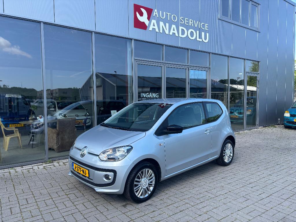 Volkswagen up! 1.0 44KW/60PK 5-DRS 2014 Grijs, Auto's, Voorwielaandrijving, Stof, 4 stoelen, Bedrijf