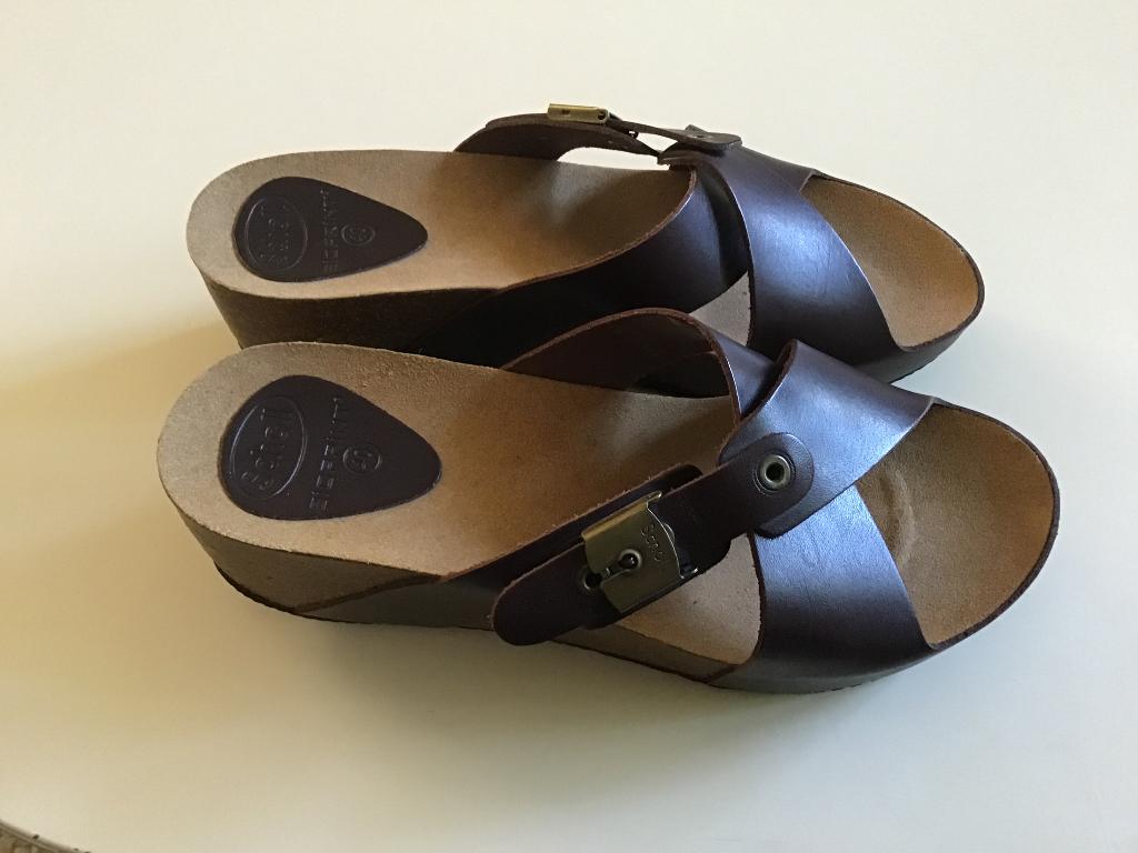 Scholl slippers/muiltjes  M :40, Scholl, Bruin, Nieuw, Sandalen of Muiltjes