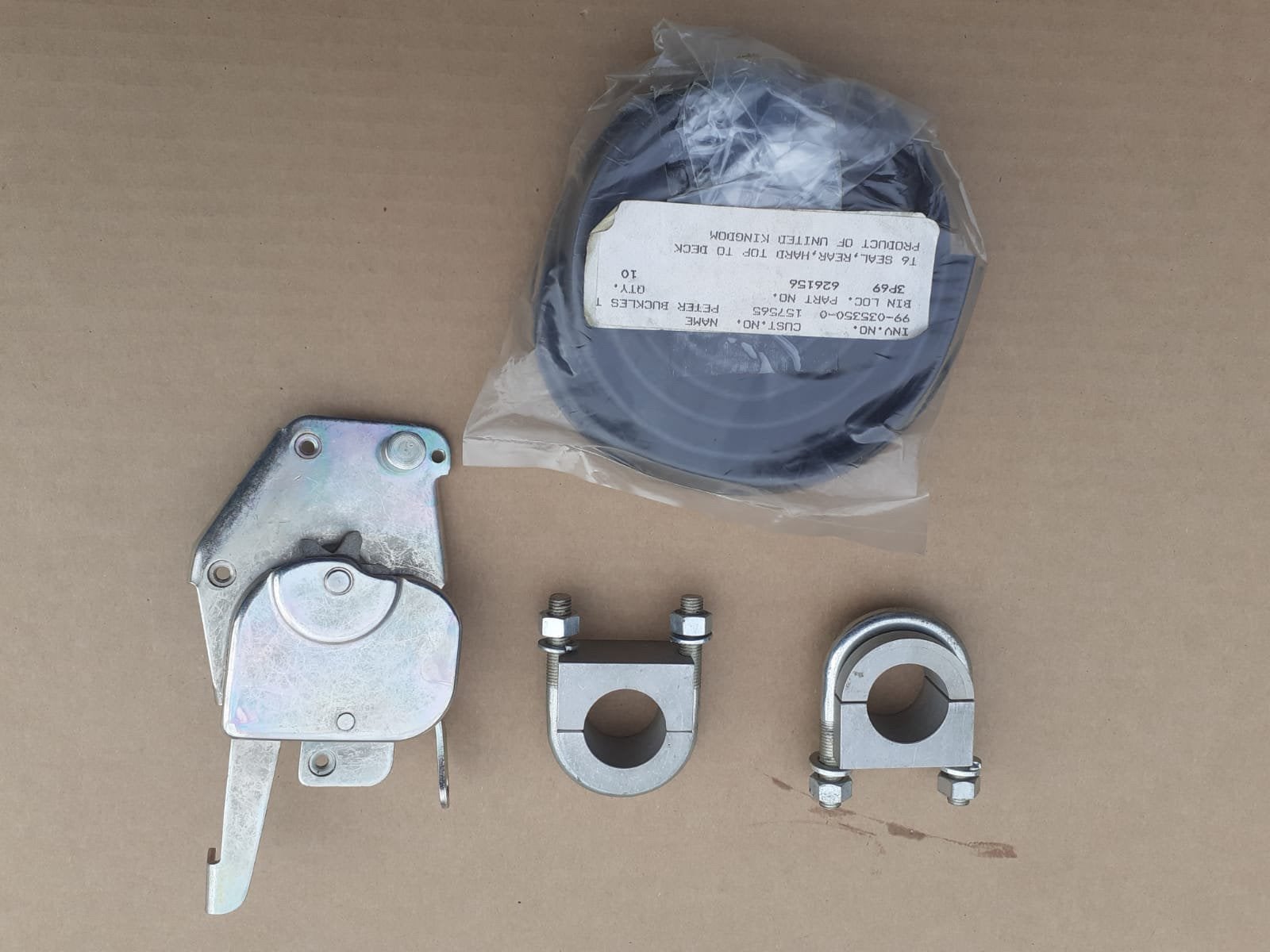 Triumph TR4 deurslot etc., Ophalen of Verzenden, Nieuw, Triumph
