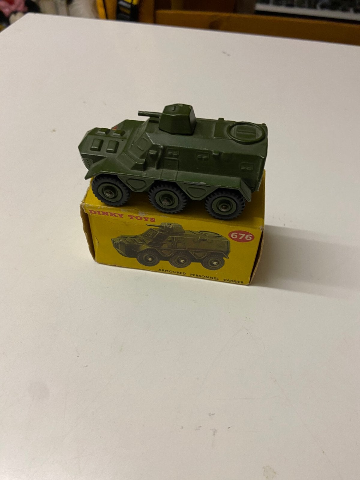 Dinky militair armoured personell carrier 676, Ophalen of Verzenden