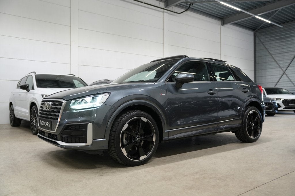 Audi Q2 35 TFSI 3x S-Line * Pano - Camera - LED - App - ACC, Auto's, Audi, 15 km/l, 4 cilinders, Leder en Stof, Origineel Nederlands