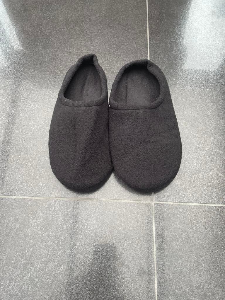Pantoffels., Ophalen, Zo goed als nieuw