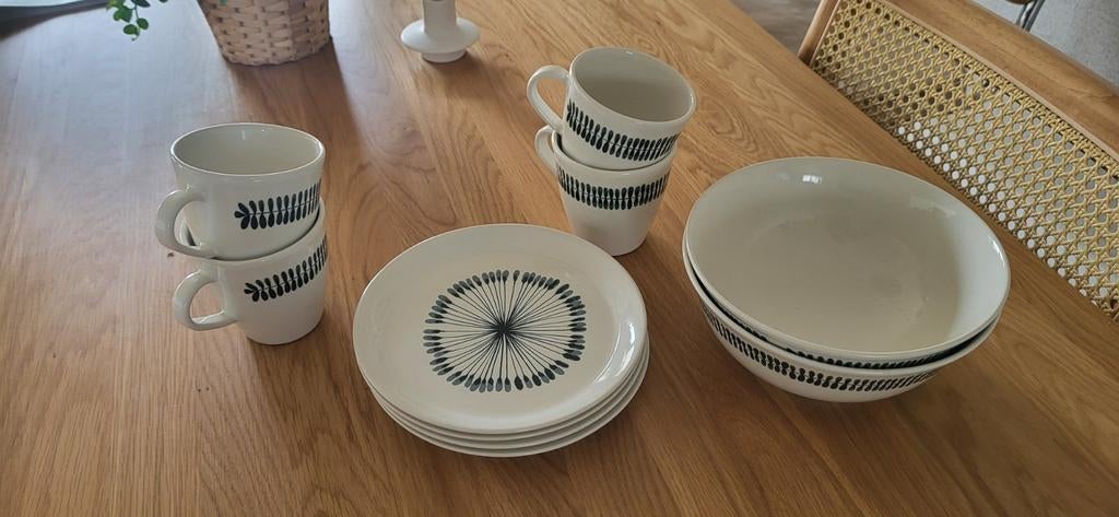 Ontbijtset servies IKEA Frikostig, Huis en Inrichting, Nieuw, Ophalen of Verzenden, Overige stijlen, Aardewerk