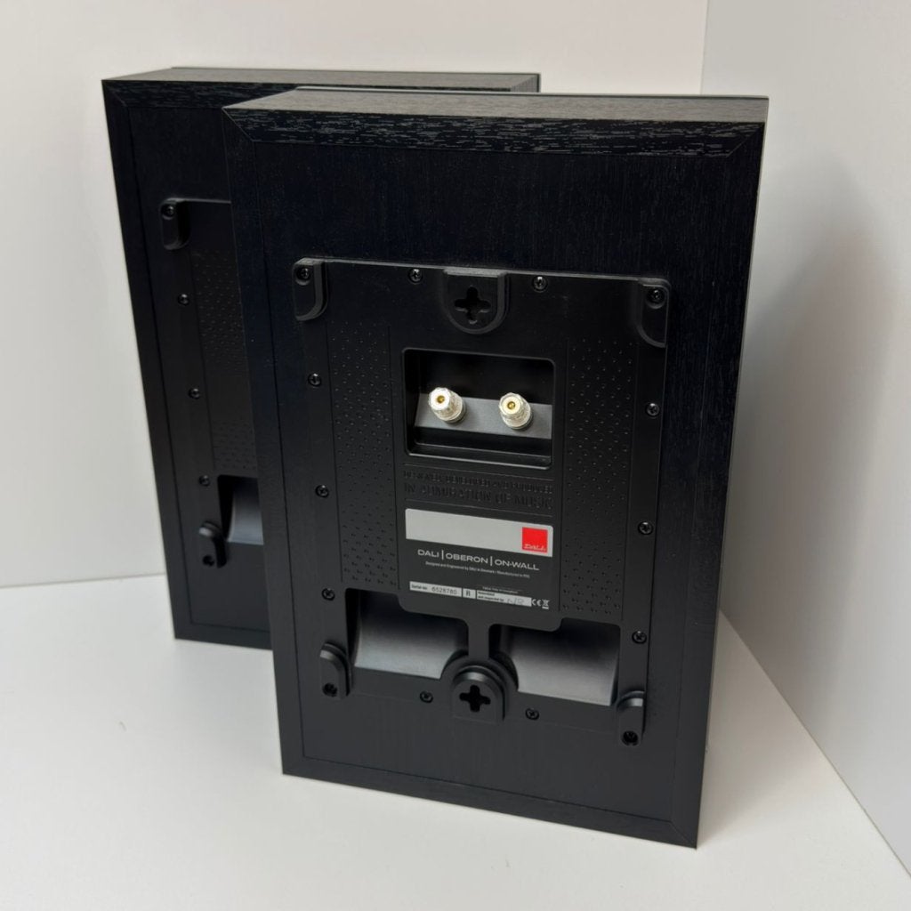 Dali Oberon On Wall Wandspeakers Zwart | Zeer netjes, Flex Ltd., Gebruikt, https://flex.com/contact-us, Nobelstraat 10, 5807 GA Oostrum LB, Limburg, Nederland