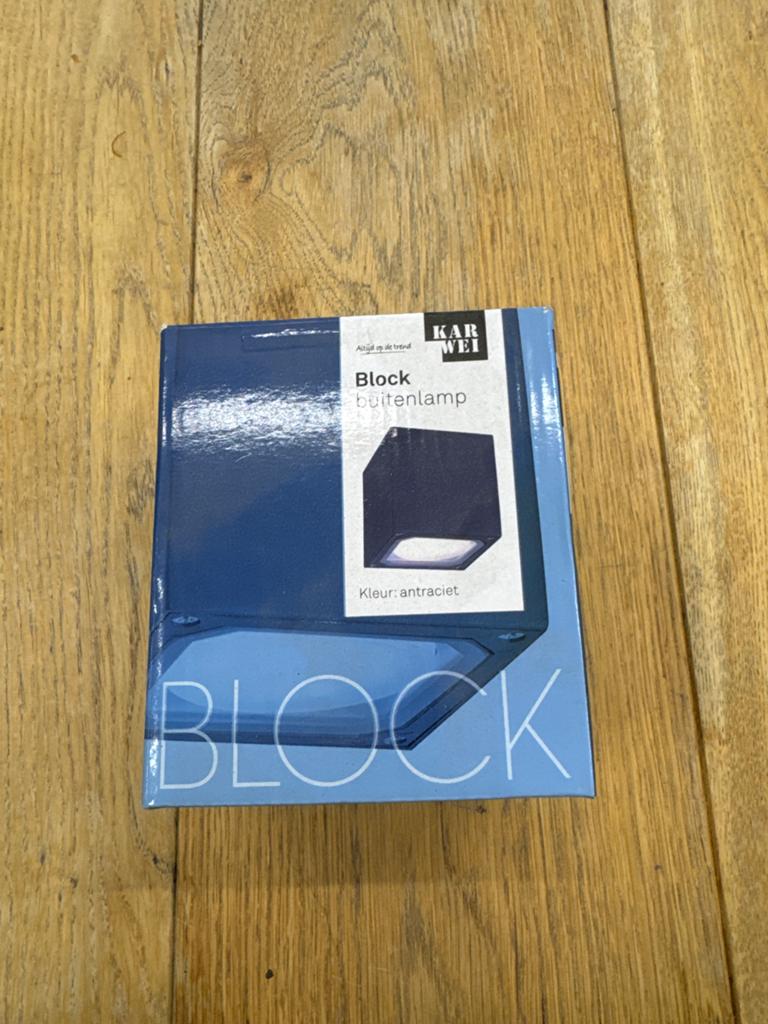 Karwei Block buitenlamp antraciet - Nieuw in doos, Ophalen of Verzenden, Nieuw
