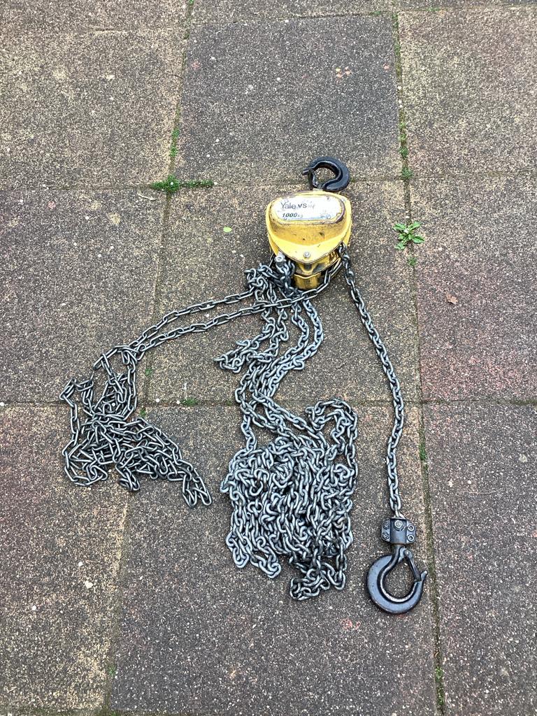 Yale Kettingtakel 1000 kg (1 Ton) - Handmatig, Ophalen of Verzenden, Gebruikt, Handmatig