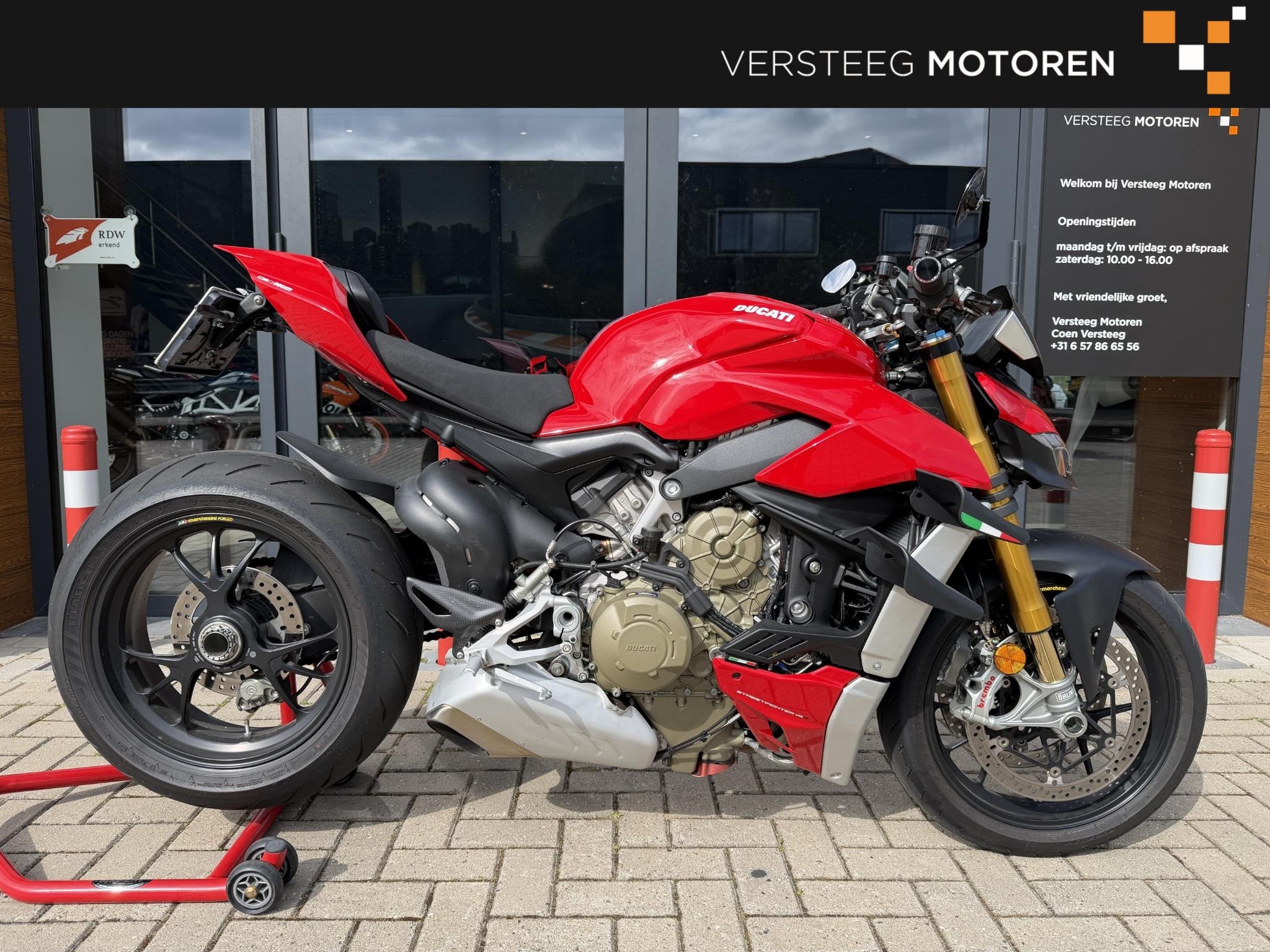 Ducati Streetfighter V4 S Dealeronderhouden# V4S Monoposto, Info@ducati.com, Ducati North Europe B.V., Maanweg 174
2516 AB  Den Haag, NL