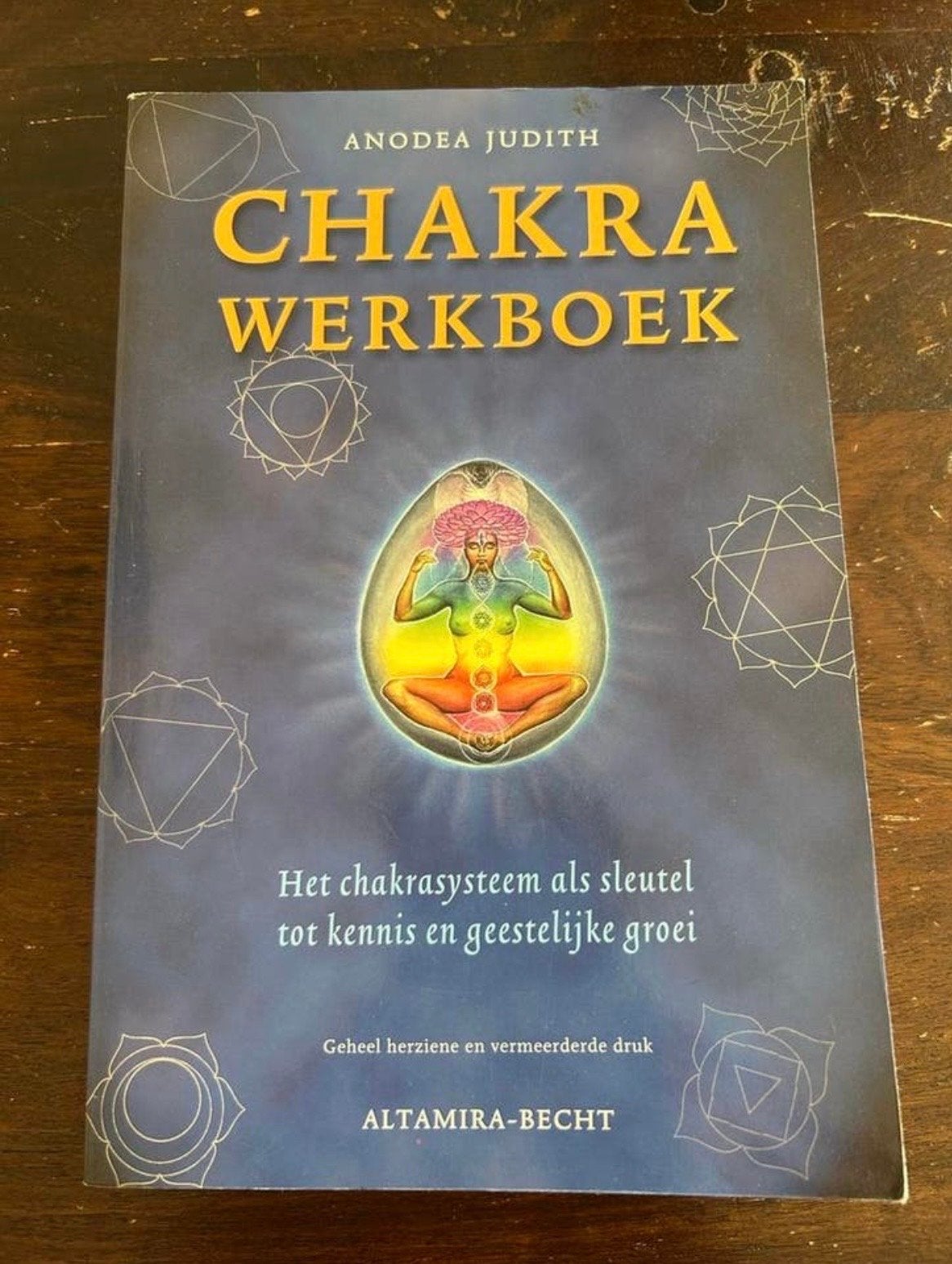 Chakra Werkboek - Anodea Judith (Spiritueel), Ophalen of Verzenden, Gelezen, Spiritualiteit algemeen, Instructieboek