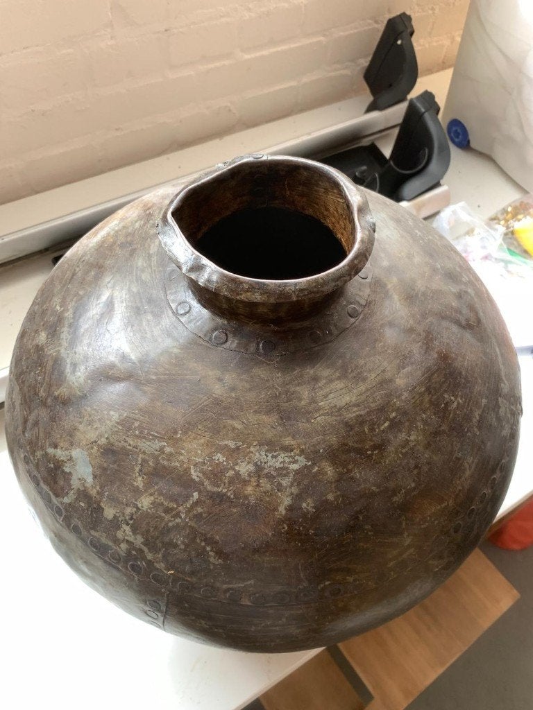 Authentieke Indiase Metalen Waterkruik / Vaas, Ophalen of Verzenden