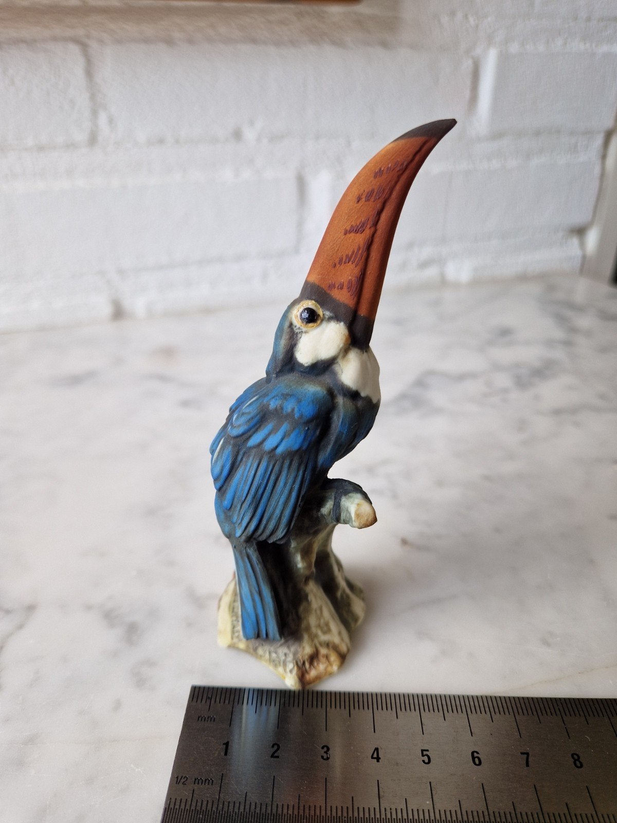 Vintage Toekan beeldje - Blauw en bruin, Verzamelen, Beelden en Beeldjes, Ophalen of Verzenden, Zo goed als nieuw