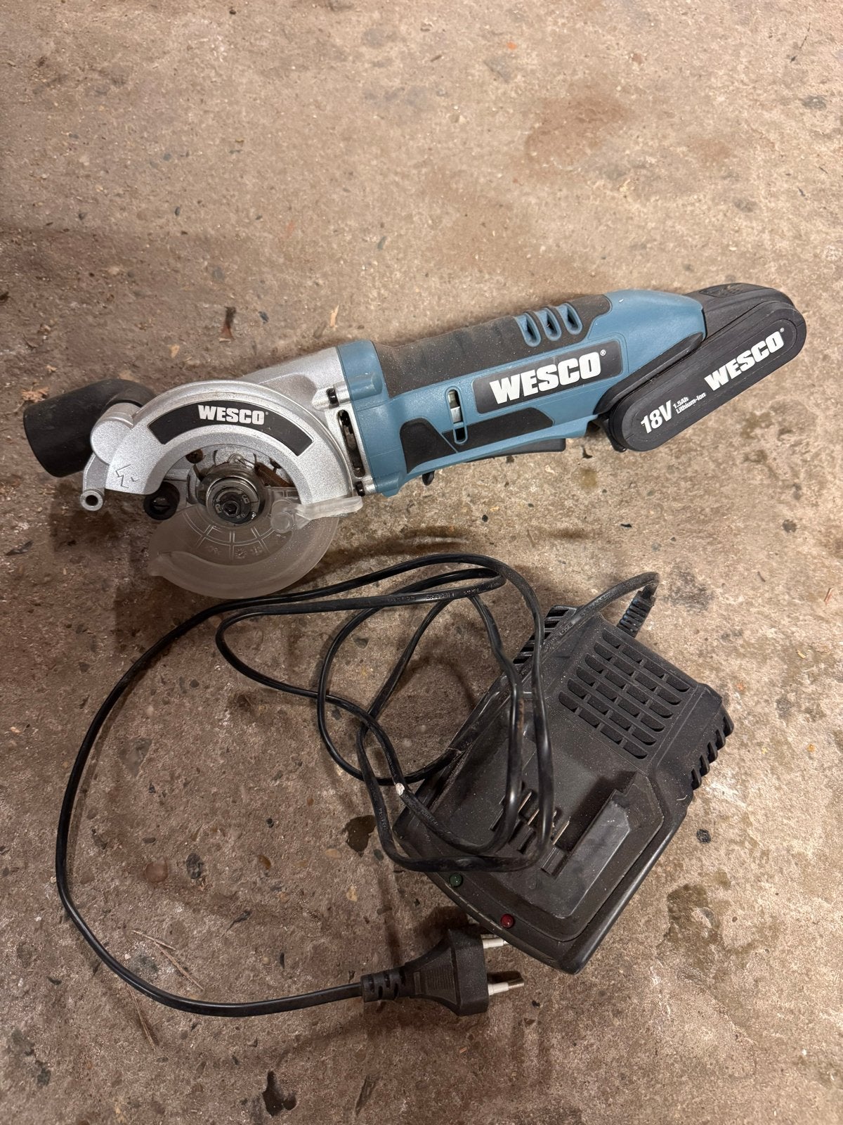 Wesco Cirkelzaag 18V met accu en oplader (zonder zaagblad), Ophalen, Gebruikt, Cirkelzaag