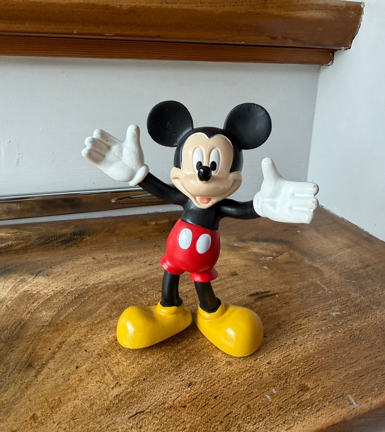 Mickey Mouse poppetje, Verzamelen, Ophalen of Verzenden, Mickey Mouse, Zo goed als nieuw, Beeldje of Figuurtje