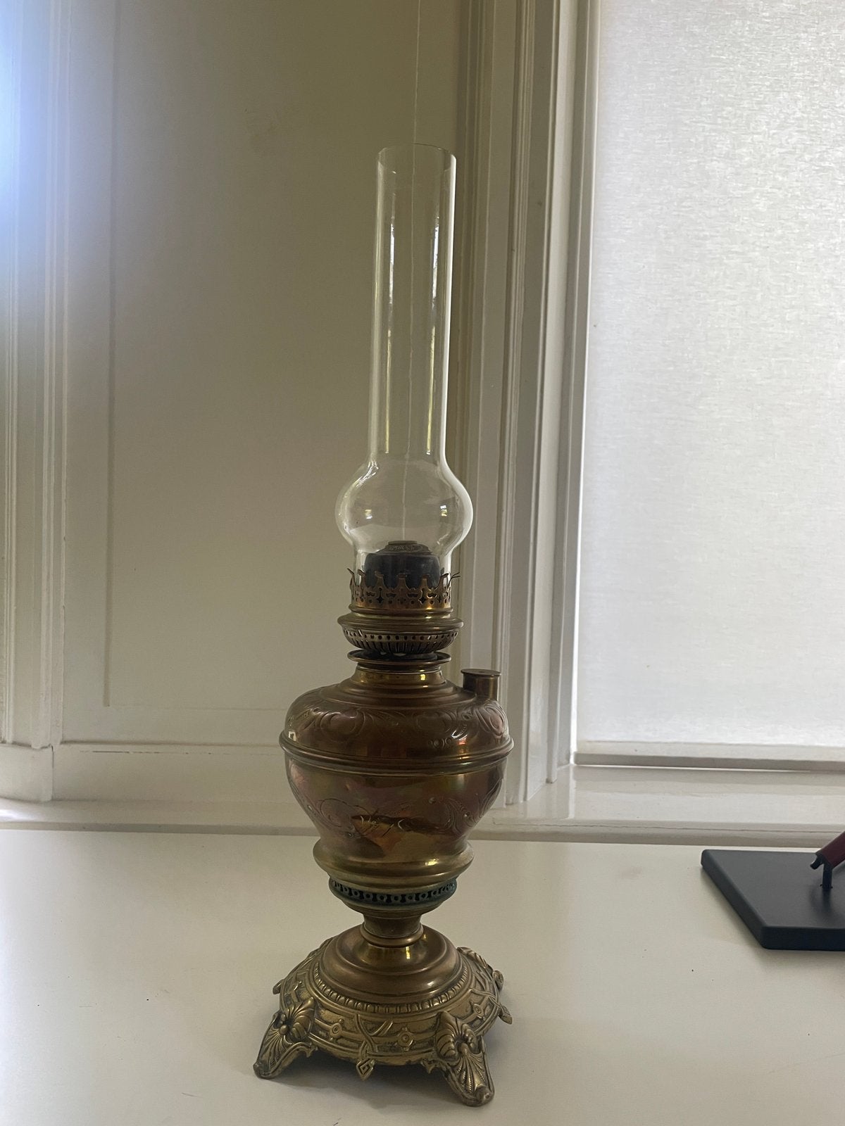 Koperen petroleumlamp, Ophalen