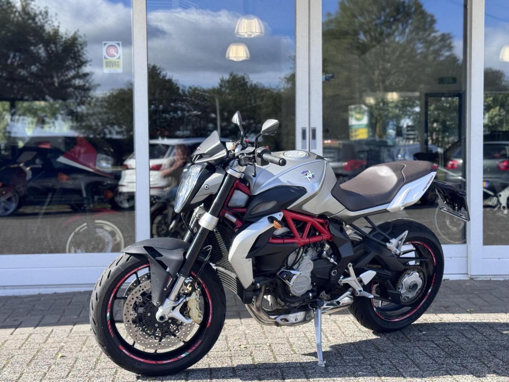 MV Agusta Brutale 800 Trepistoni, ABS, TC, Quickshifter, VIA G. Macchi 144, Italie, Press@mvagusta.com, Meer dan 35 kW, Overig