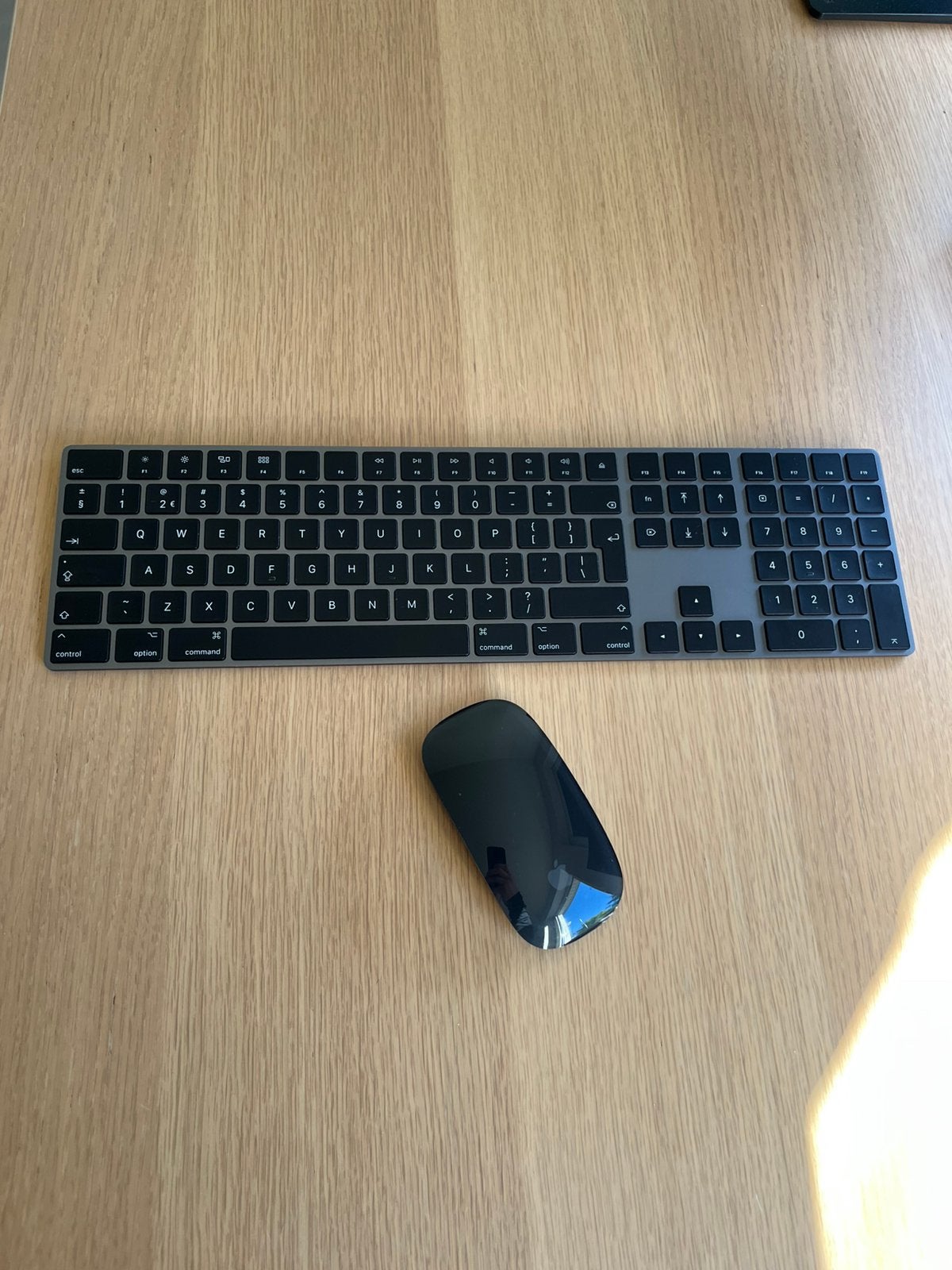 Apple Magic Keyboard met numeriek toetsenblok & evt muis., Numeriek gedeelte, Numeriek, Ophalen of Verzenden, Zo goed als nieuw