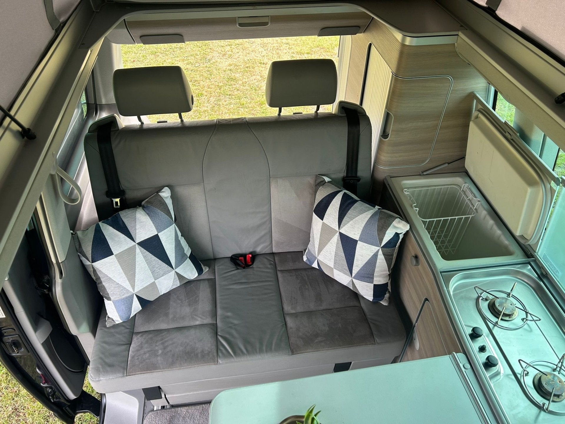 Foto 59 van Volkswagen California Transporter Buscamper 2.0 TDI 140 PK E