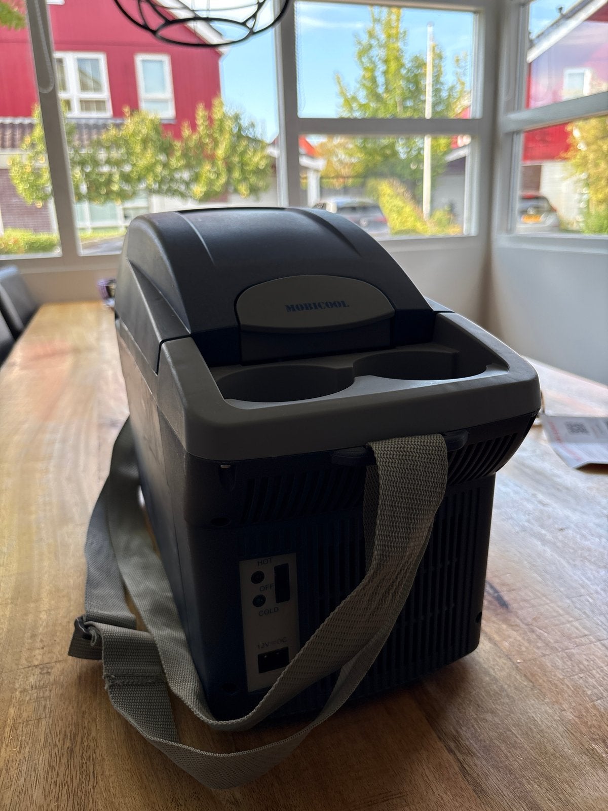 Mobicool T08 elektrische koelbox met draagriem, Ophalen of Verzenden, Gebruikt, Koelbox, Elektrisch
