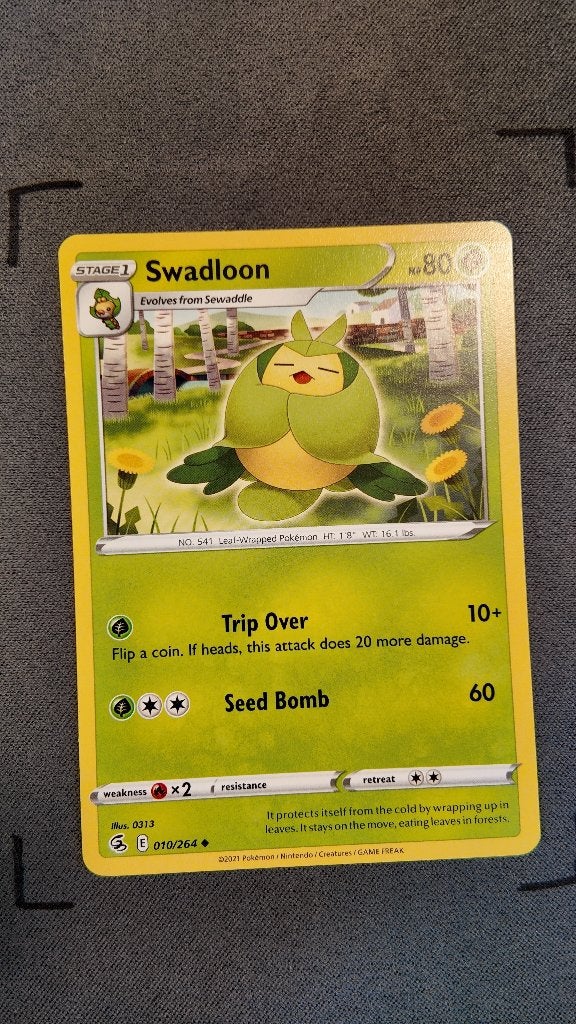 Swadloon 10 Fusion Strike | Pokemon kaart, Ophalen, Zo goed als nieuw, Losse kaart