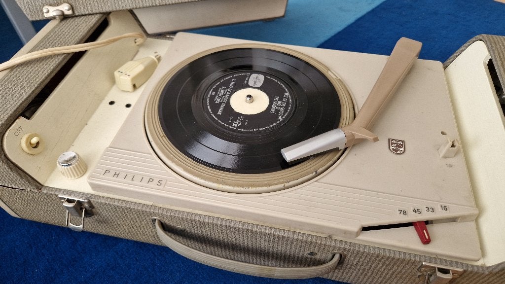 PHILIPS kofferplatenspeler uit 1963, Ophalen of Verzenden