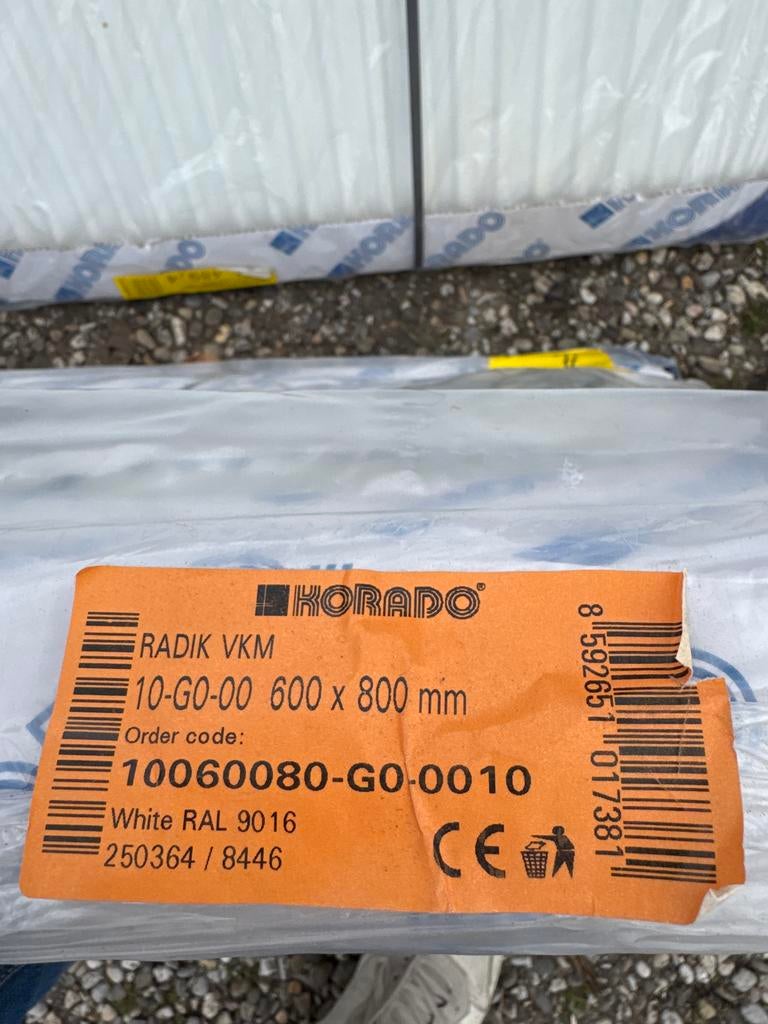 Korado Radik VKM radiator 600x800 mm, 30 tot 80 cm, Radiator, Nieuw, Ophalen of Verzenden