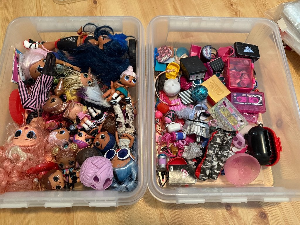 Partij LOL surprise poppetjes -- incl.accessoires -, Ophalen of Verzenden, Zo goed als nieuw