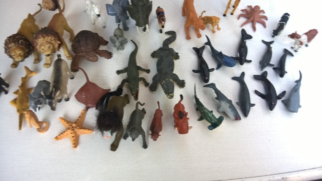 TE koop aangeboden mooi dieren speelgoed 38 stuks., Kinderen en Baby's, Speelgoed | Playmobil, Ophalen of Verzenden, Gebruikt
