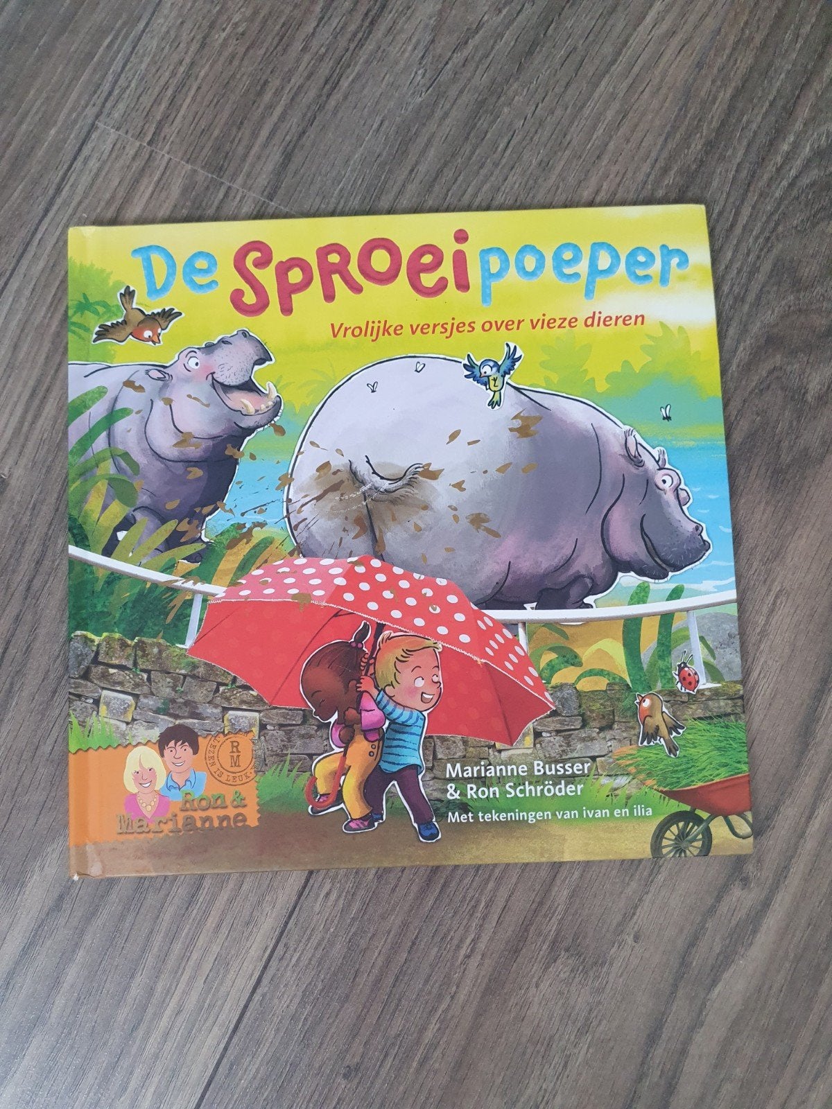 Ron Schröder - De sproeipoeper, Ophalen, Gelezen, Ron Schröder; Marianne Busser