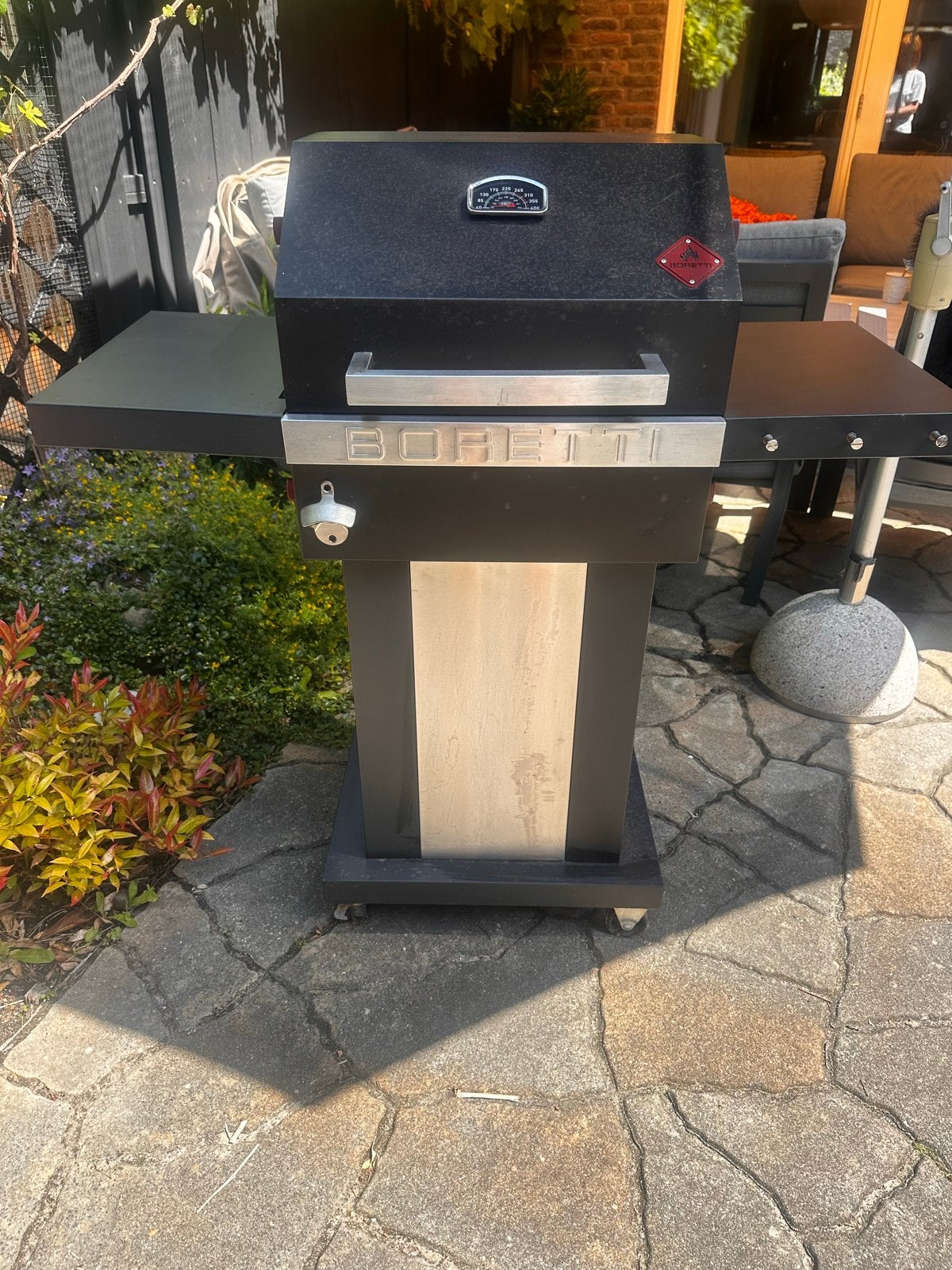 Boretti barbecue - Heeft een schoonmaakbeurt nodig, Tuin en Terras, Ophalen, Gebruikt