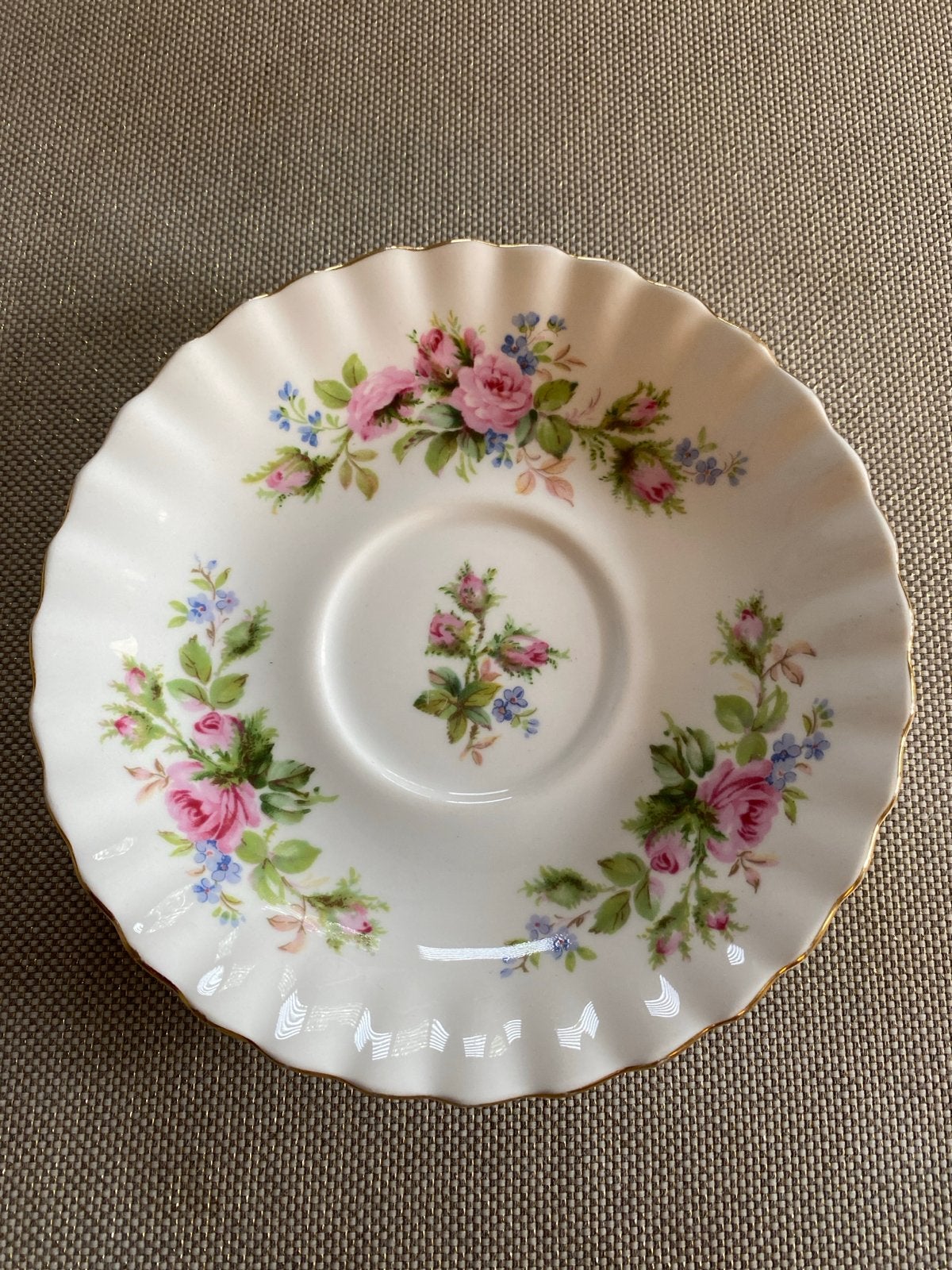 Royal Albert Moss Rose Schotel - Vintage Porselein, Verzenden
