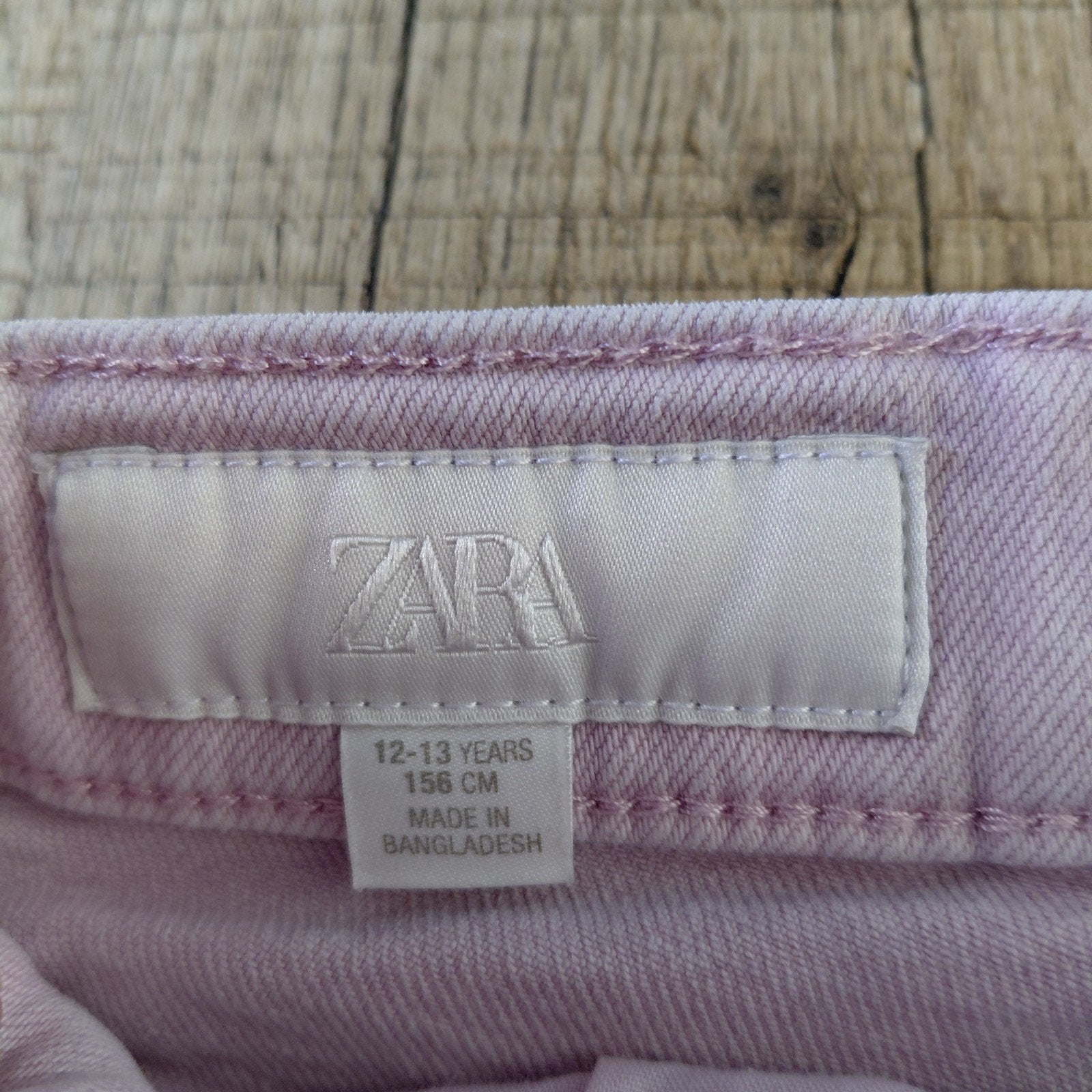 Korte broek sara, Ophalen