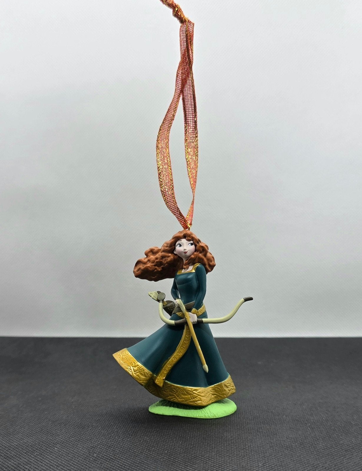Disney prinses Merida Brave kerst ornament hanger kerstbal, Verzamelen, Disney, Nieuw, Ophalen of Verzenden