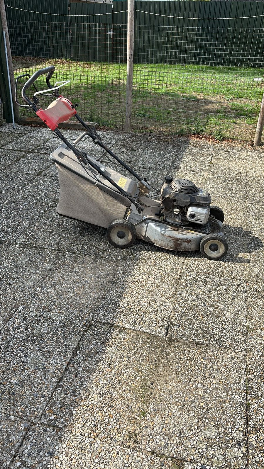 Honda grasmaaier, Tuin en Terras, Ophalen, Cirkelmaaier, Gebruikt, Opvangbak