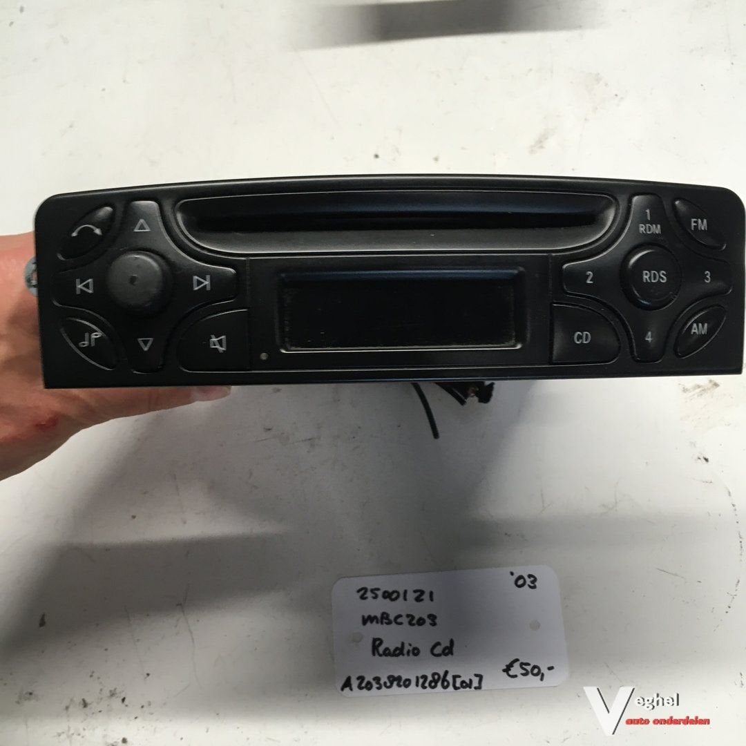 Mercedes C203 2003 2500121  Radio Cd Speler Becker A 203 820, Ophalen of Verzenden, -, -, -