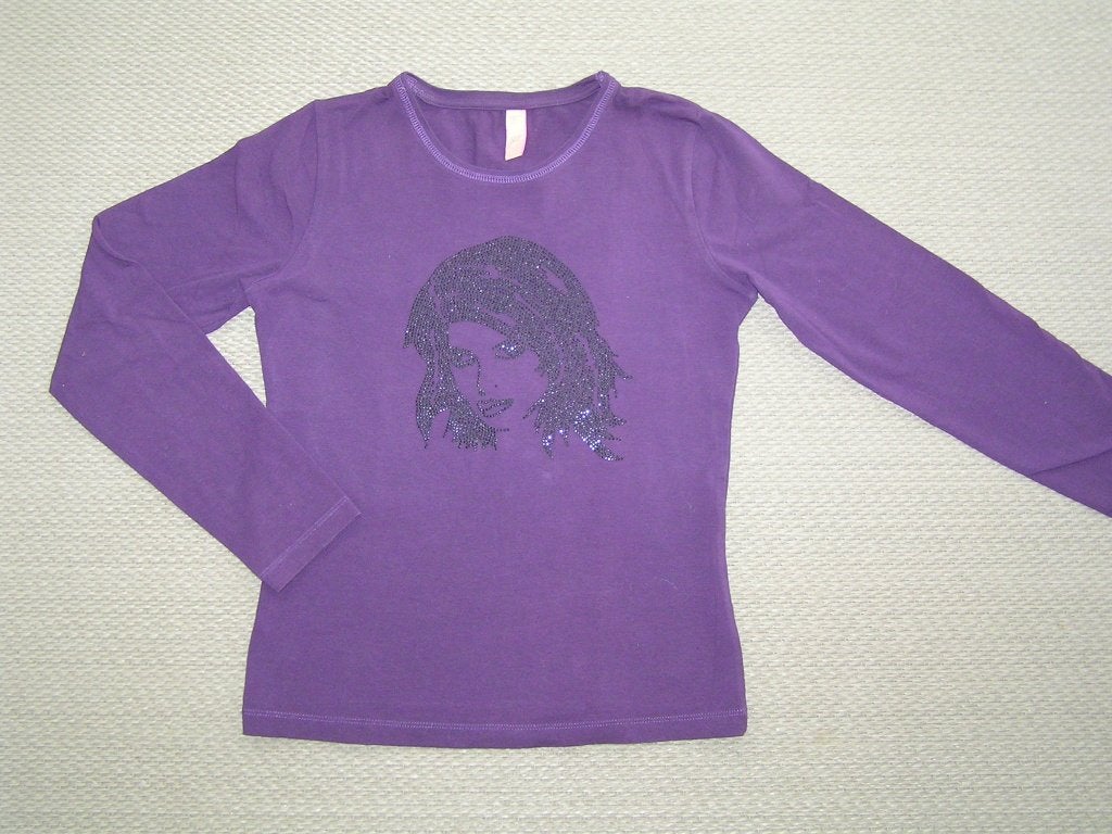 Geweldig paars t-shirt met meisjeshoofd maat 164., Meisje, Nieuw, Ophalen of Verzenden, Shirt of Longsleeve