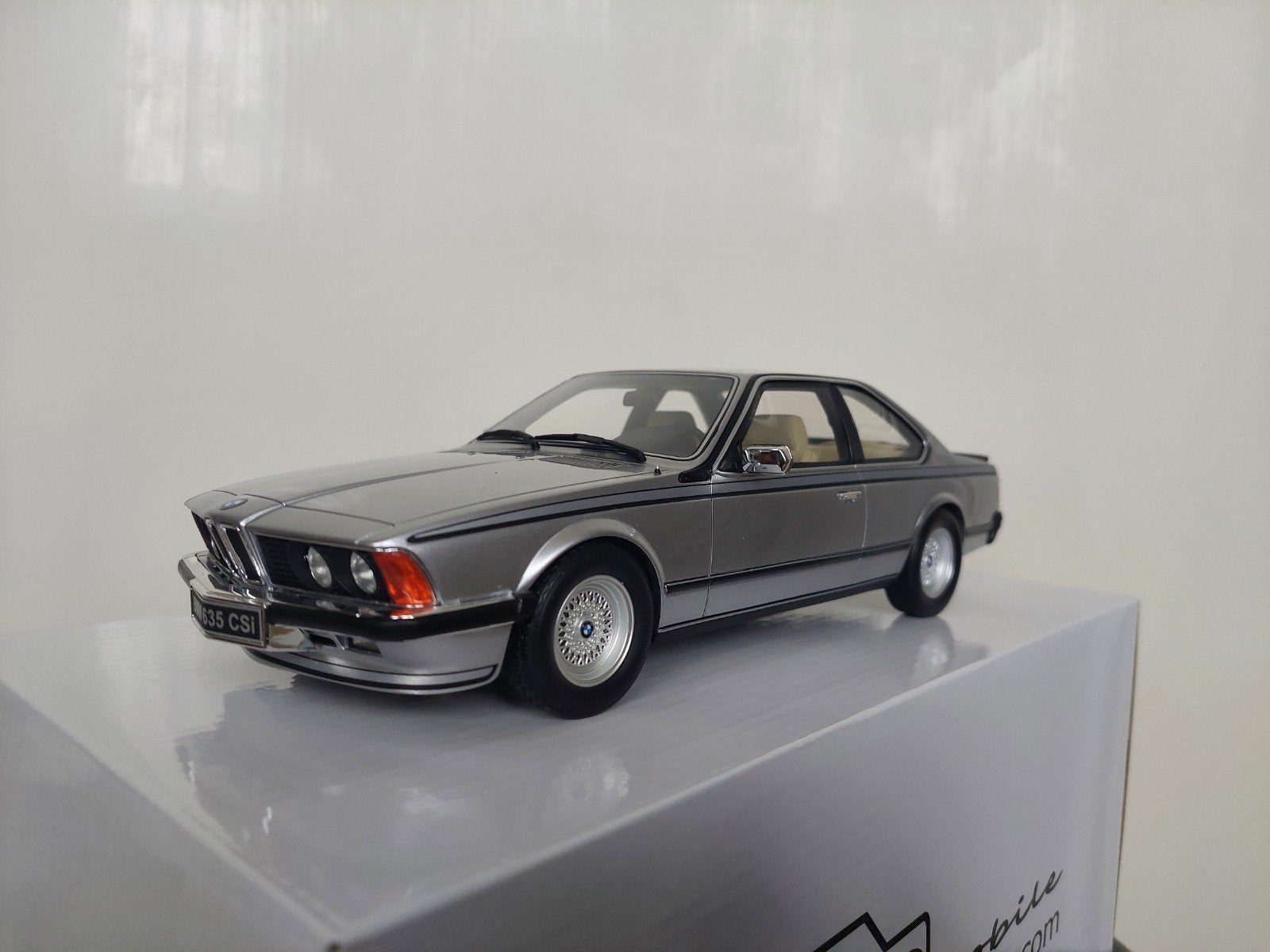 Bmw 635 csi e24  ottomobile ot313, Hobby en Vrije tijd, Ophalen, Zo goed als nieuw, Auto, OttOMobile