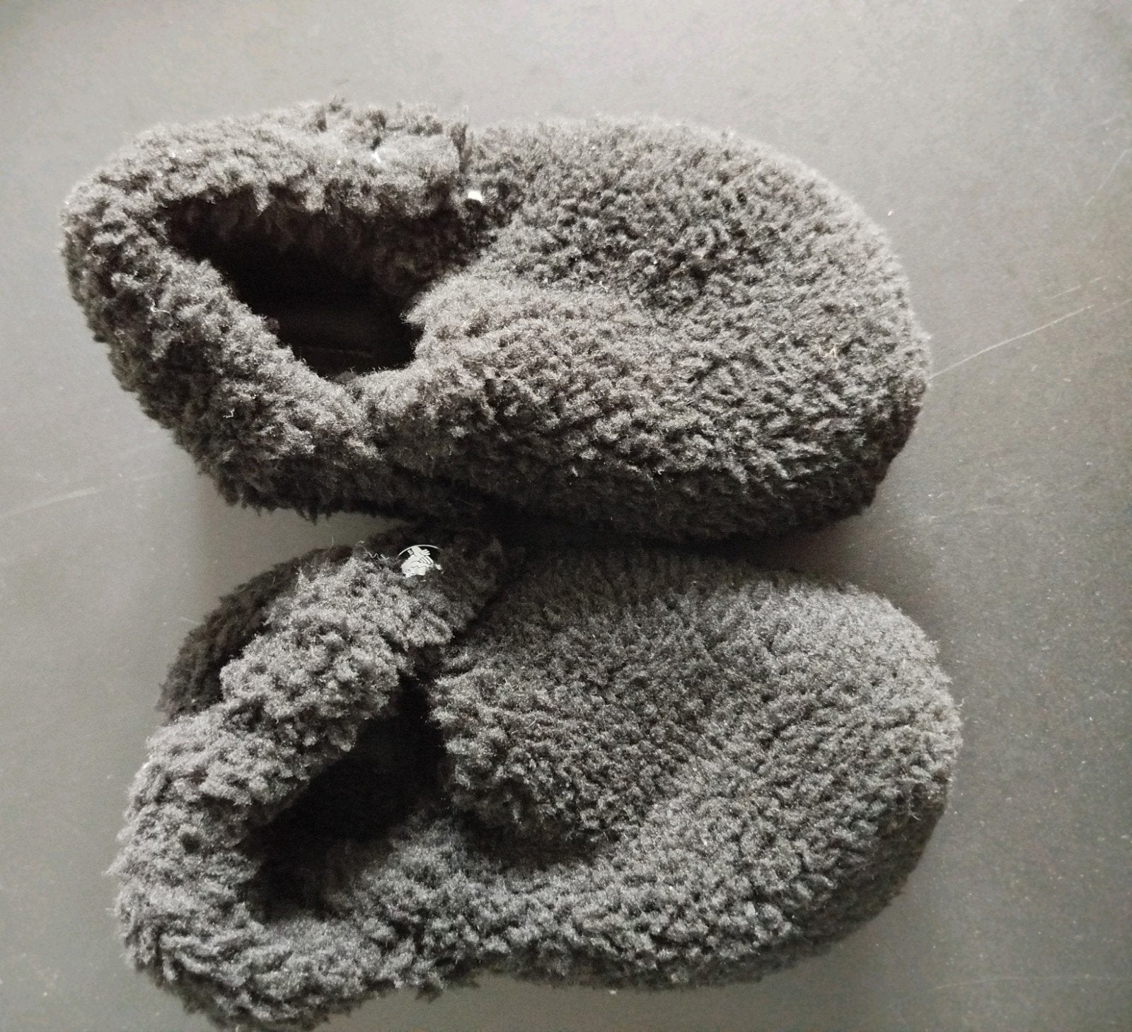 Nieuwe zwarte Crocs pantoffels maat 27/28 - C10, Ophalen of Verzenden, Nieuw, Crocs, Jongen of Meisje