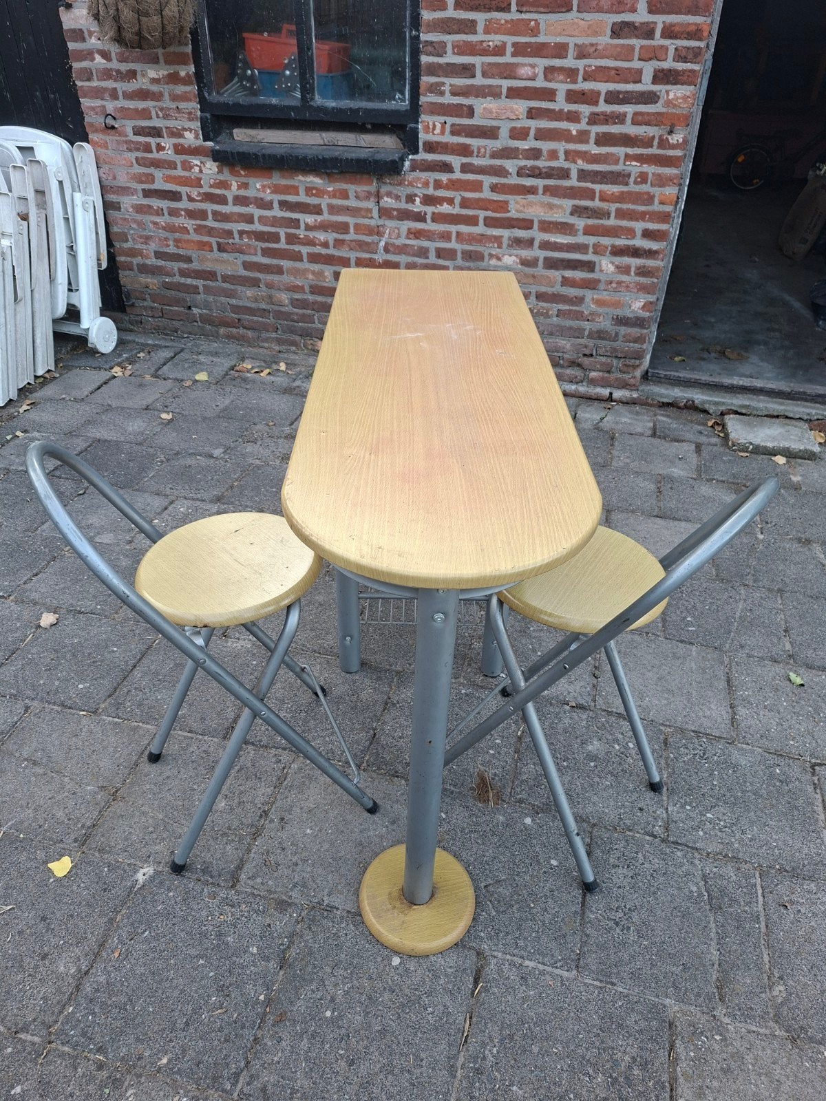 Compact eettafel met twee stoelen - Gebruikt, Modern, Compact, Gebruikt, 100 tot 150 cm, Tot twee personen