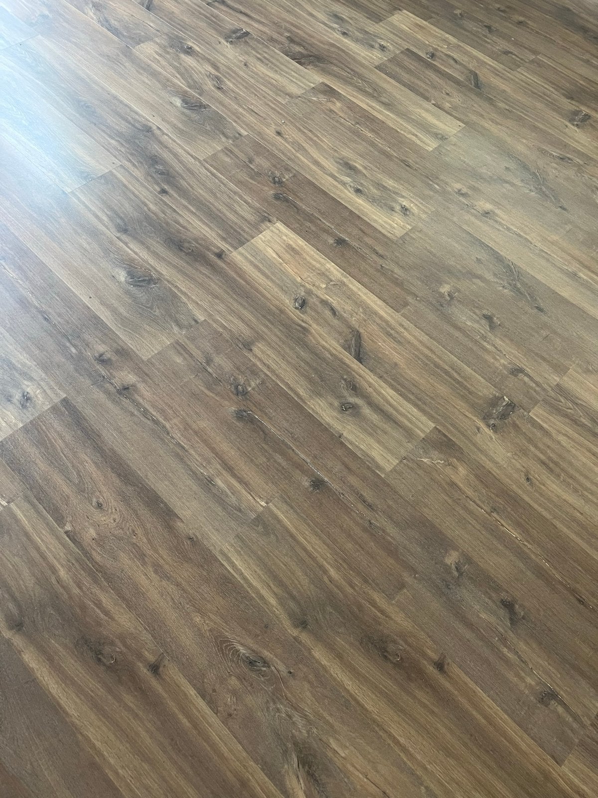 Ruim 40 m² kliklaminaat met of zonder ondervloer, Huis en Inrichting, Ophalen, Gebruikt, Bruin, 25 tot 50 m²