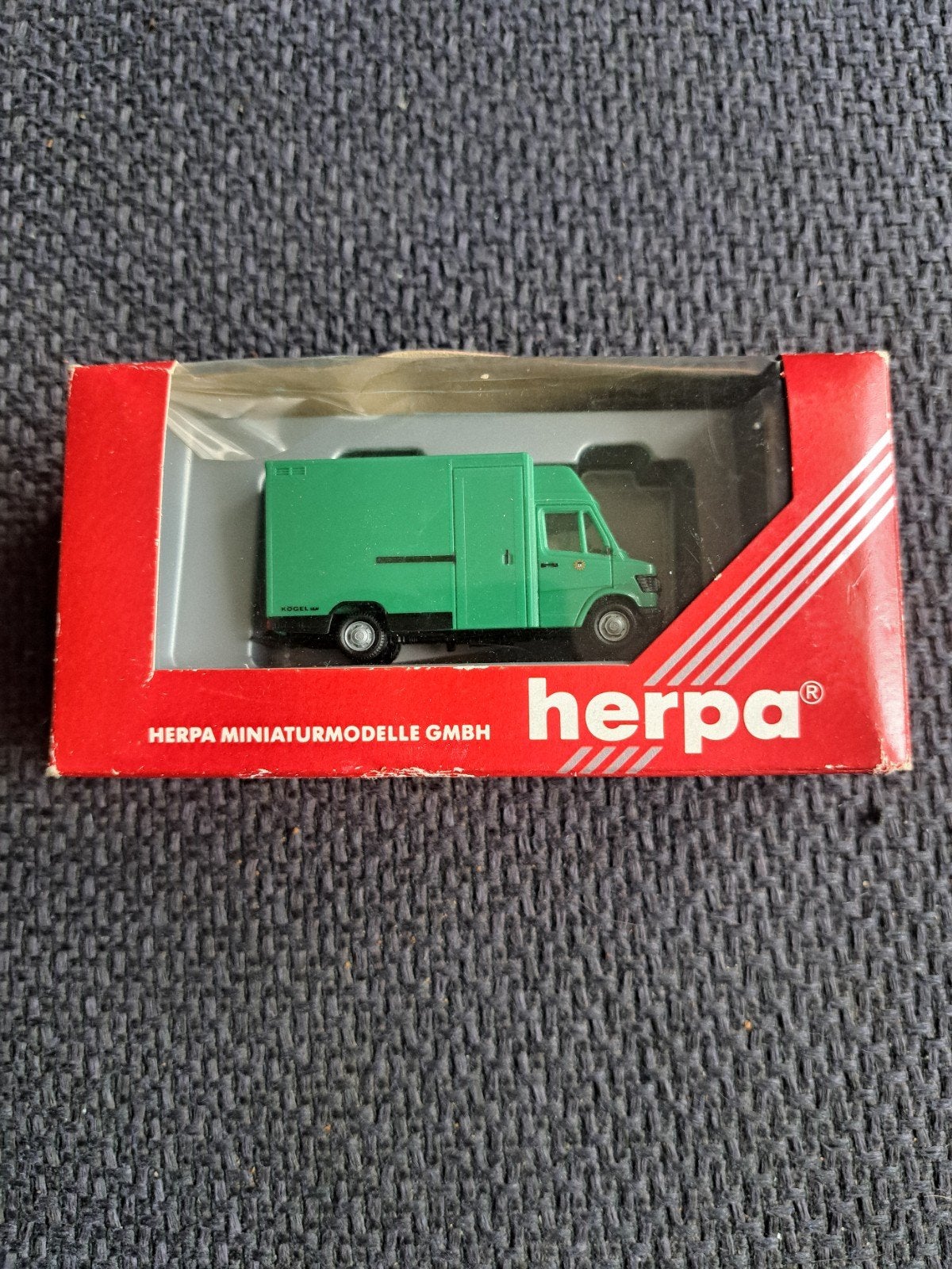 herpa model mercedes benz 207 d, Hobby en Vrije tijd, Gebruikt, West germany, N.b, Bus of Vrachtwagen