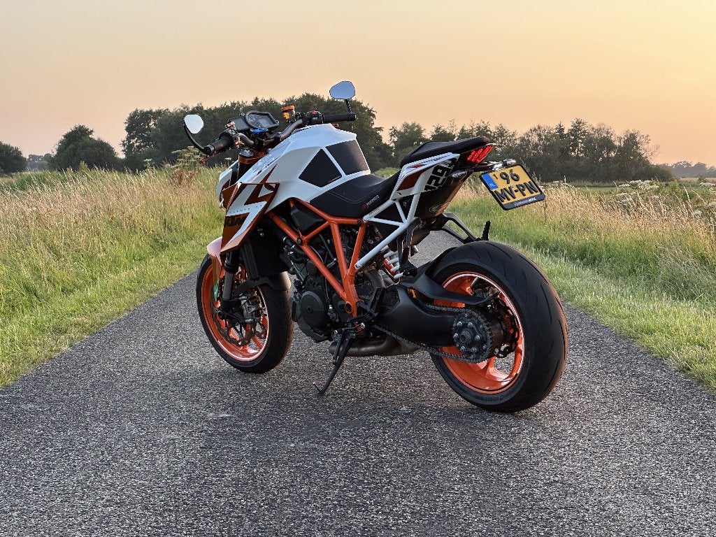 KTM Superduke 1290 R Special Edition, 2 cilinders, Occasion, Motorrijbewijs A, 1301 cc