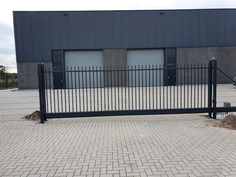 Spijlen schuifpoort 5x2 incl fundatie,motor en montage, Ophalen, Schuifpoort, Nieuw, 200 cm of meer