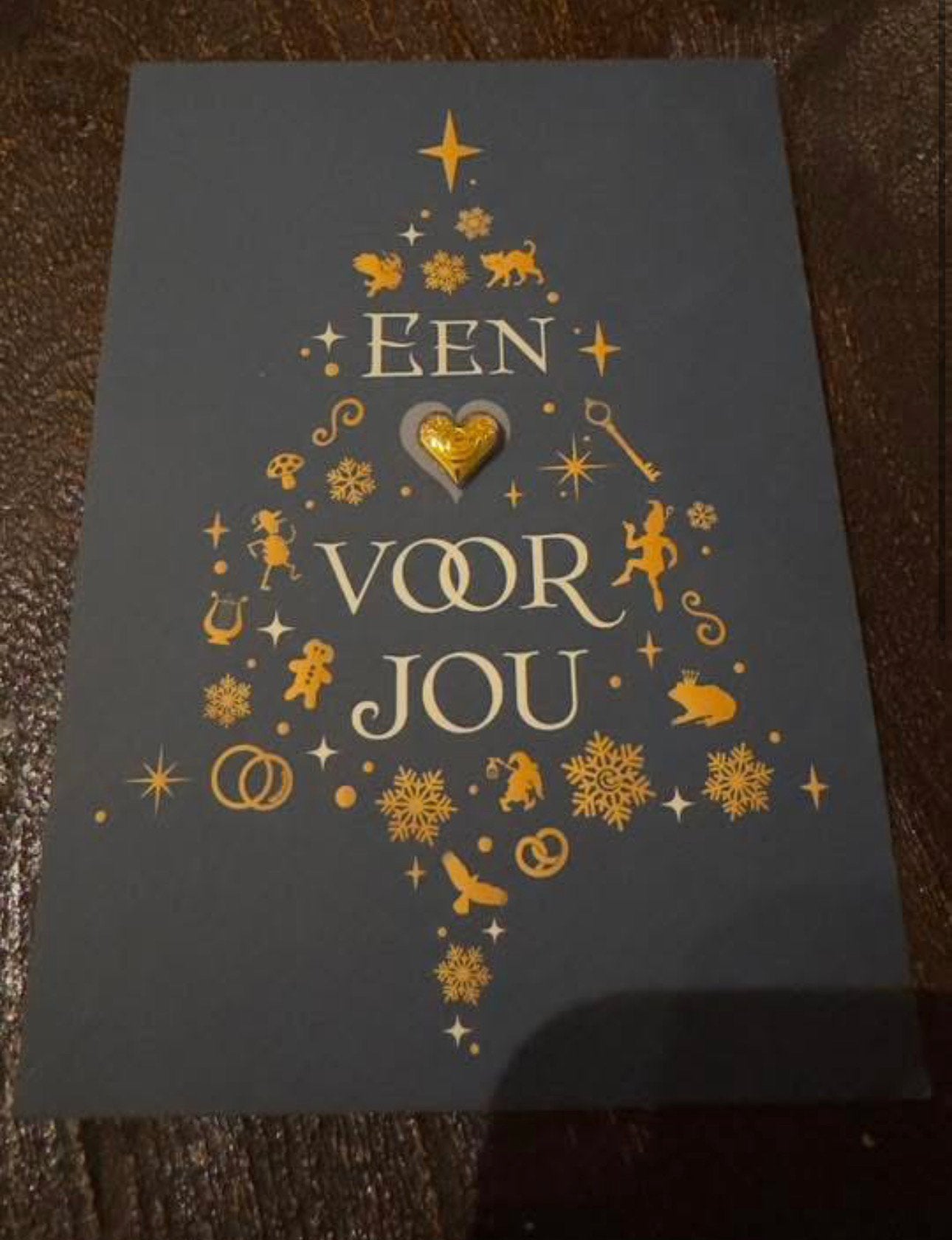 Efteling personeels pin gouden hart, Ophalen of Verzenden, Button of Speldje
