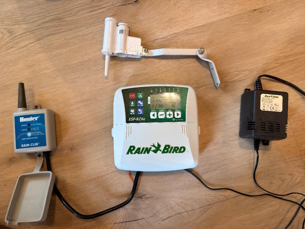 Rain Bird ESP-RZXe 6 met WiFi en draadloze regensensor, Ophalen of Verzenden, Zo goed als nieuw