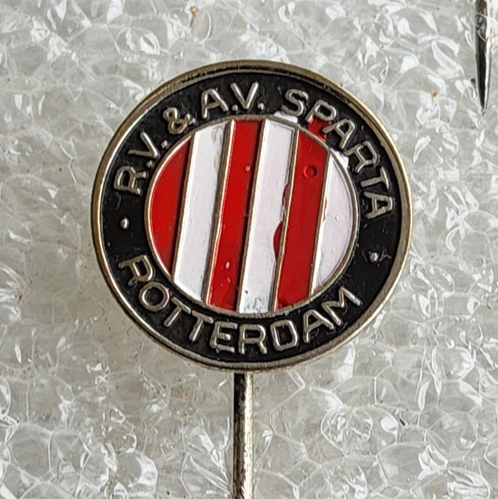 Vintage Sparta Rotterdam Speldje - R.V. & A.V. Sparta, Ophalen of Verzenden, Gebruikt, Overige onderwerpen, Speldje of Pin